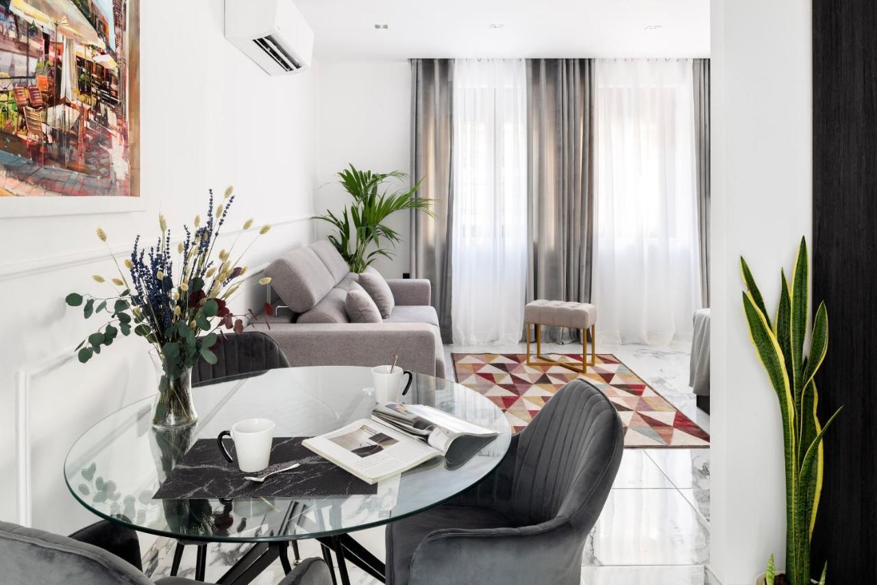 Andújar Quivir Apartamentos Deluxe Casa Del Arco מראה חיצוני תמונה