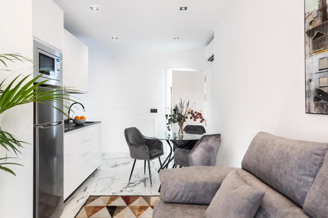Andújar Quivir Apartamentos Deluxe Casa Del Arco מראה חיצוני תמונה