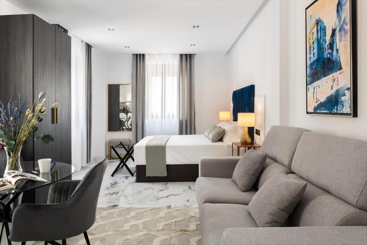 Andújar Quivir Apartamentos Deluxe Casa Del Arco מראה חיצוני תמונה