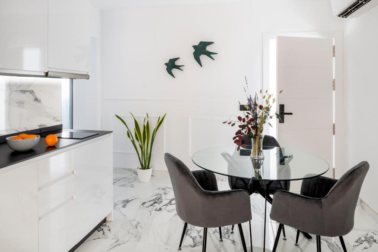 Andújar Quivir Apartamentos Deluxe Casa Del Arco מראה חיצוני תמונה