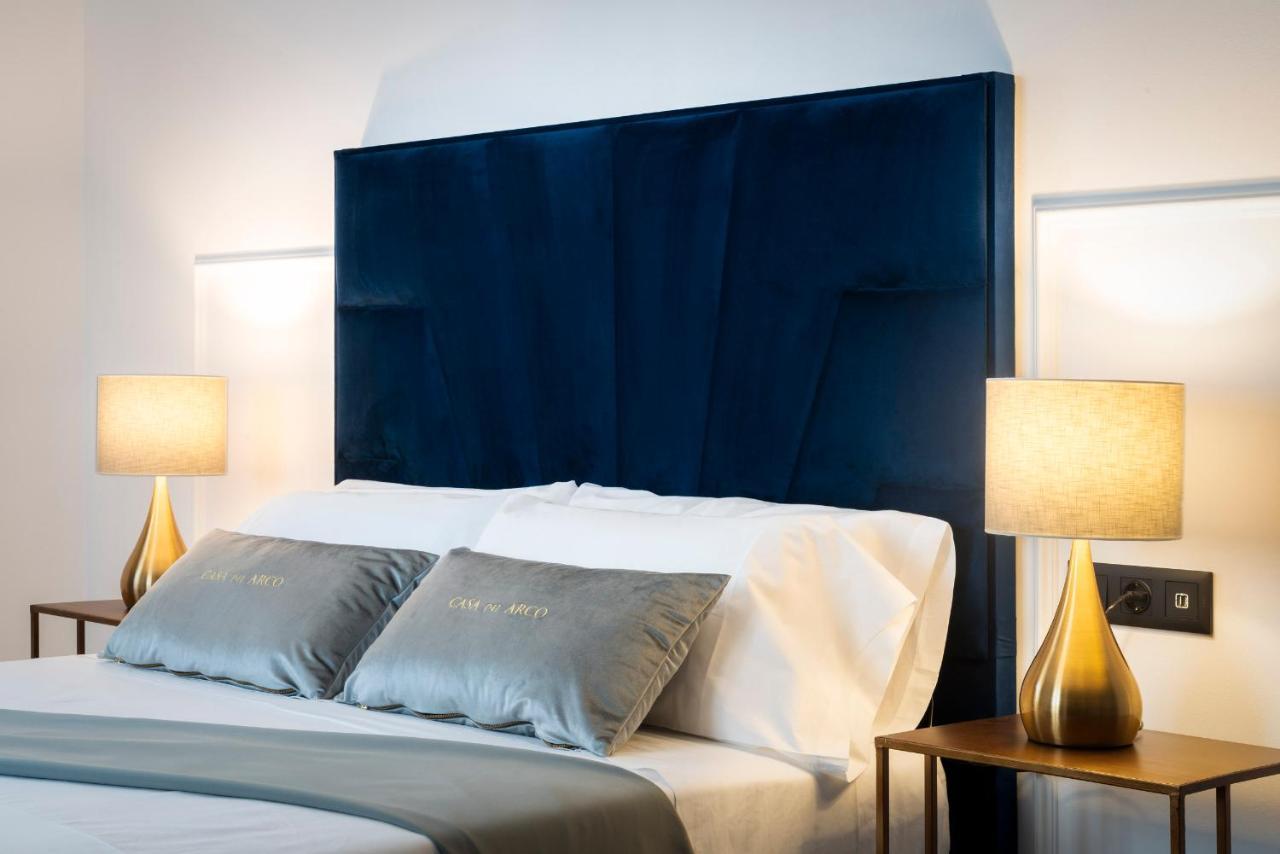 Andújar Quivir Apartamentos Deluxe Casa Del Arco מראה חיצוני תמונה